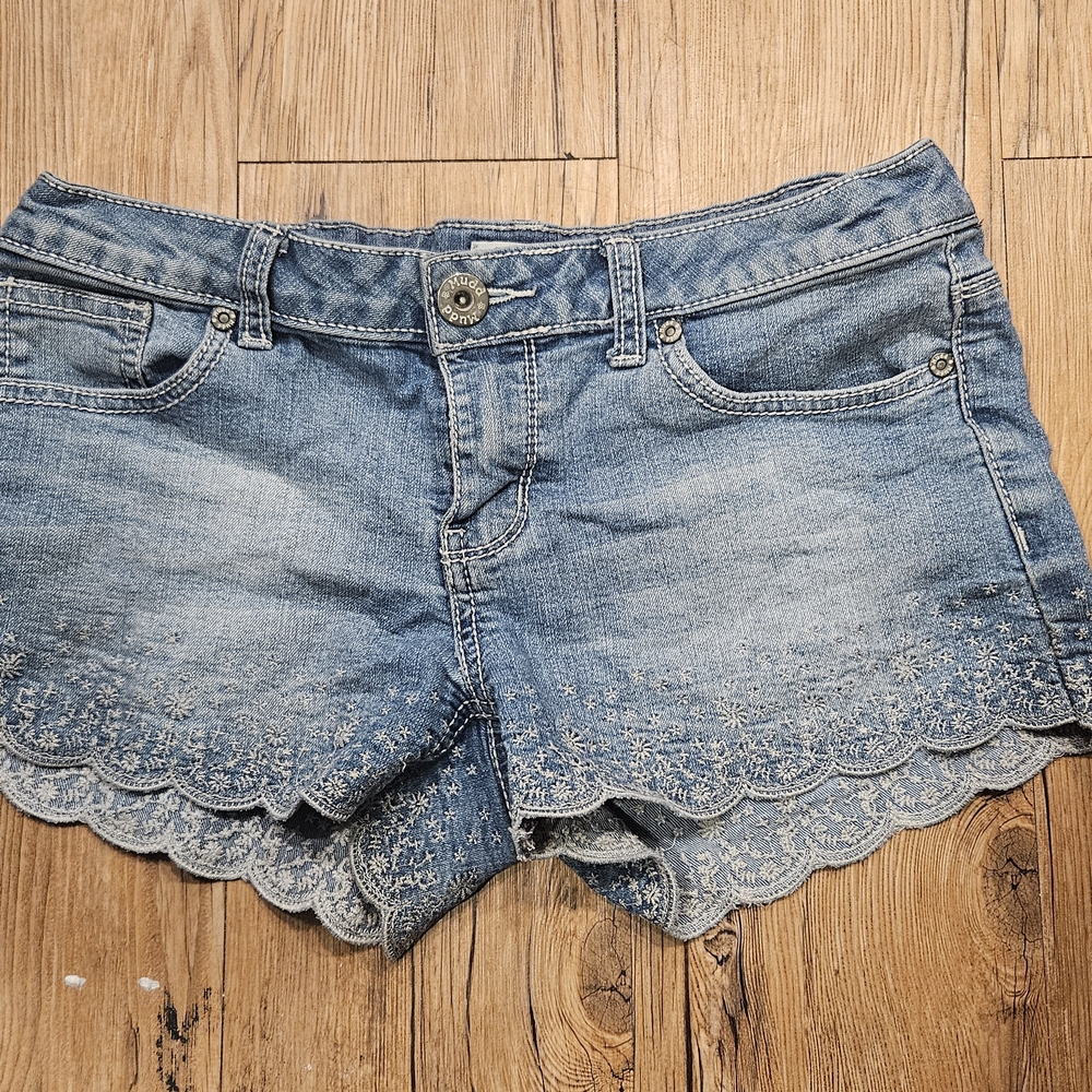 Denim Blue Women's Scalloped Shorts